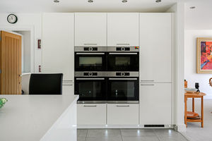 Kitchen- click for photo gallery